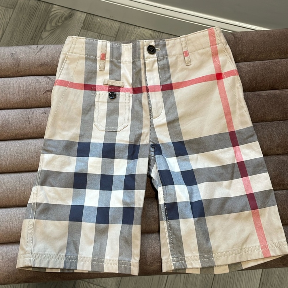 Burberry shorts